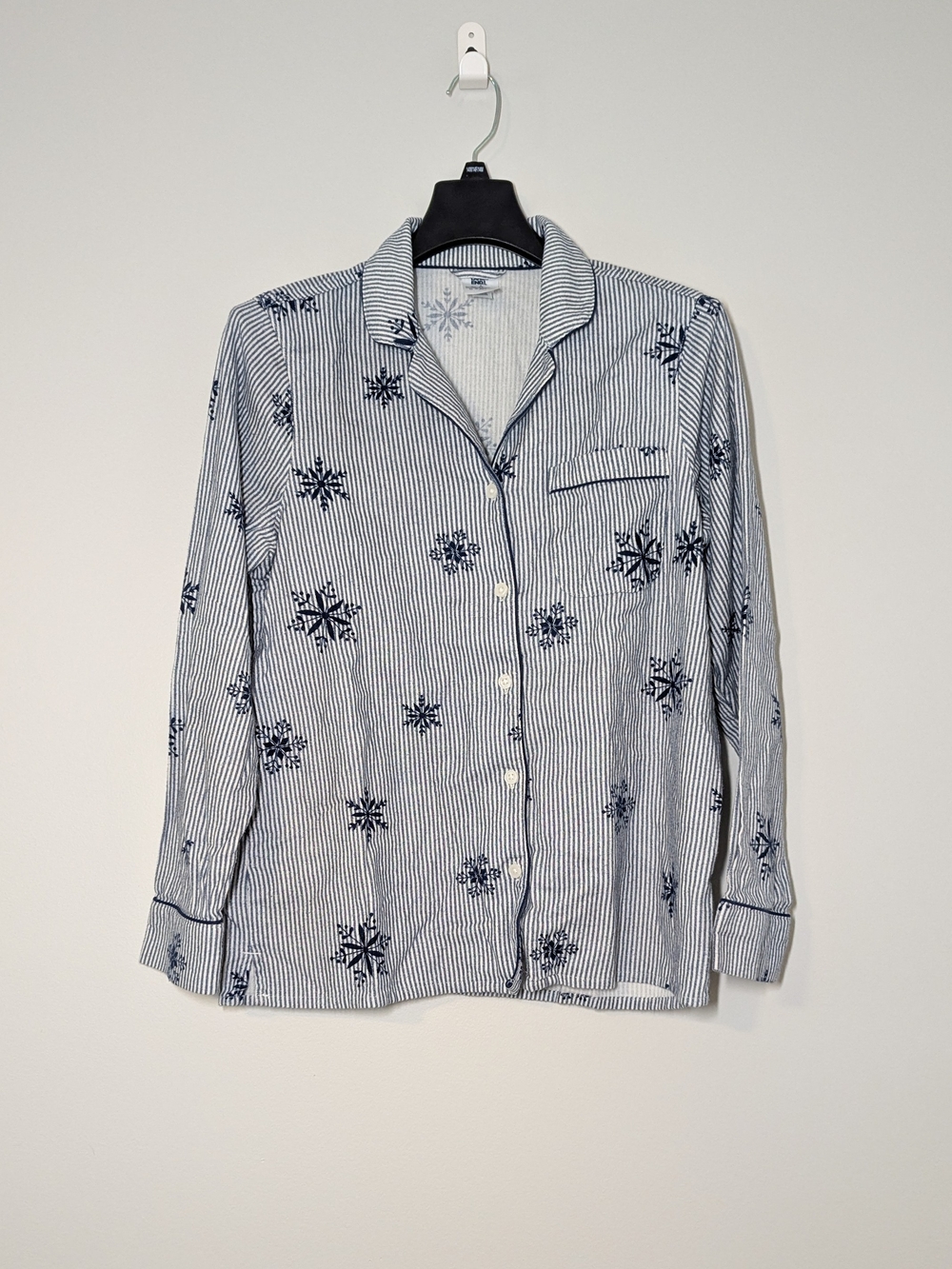 EUC Lands' End PJ Salvage Button Down Shirt Small Blue Snowflake Floral Print